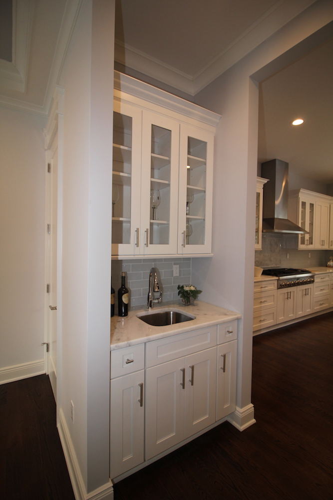 Butler’s Pantry with Crown Molding